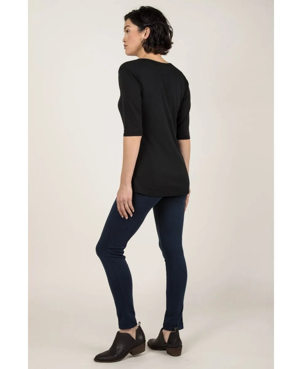 Essential Scoop Tee in Black