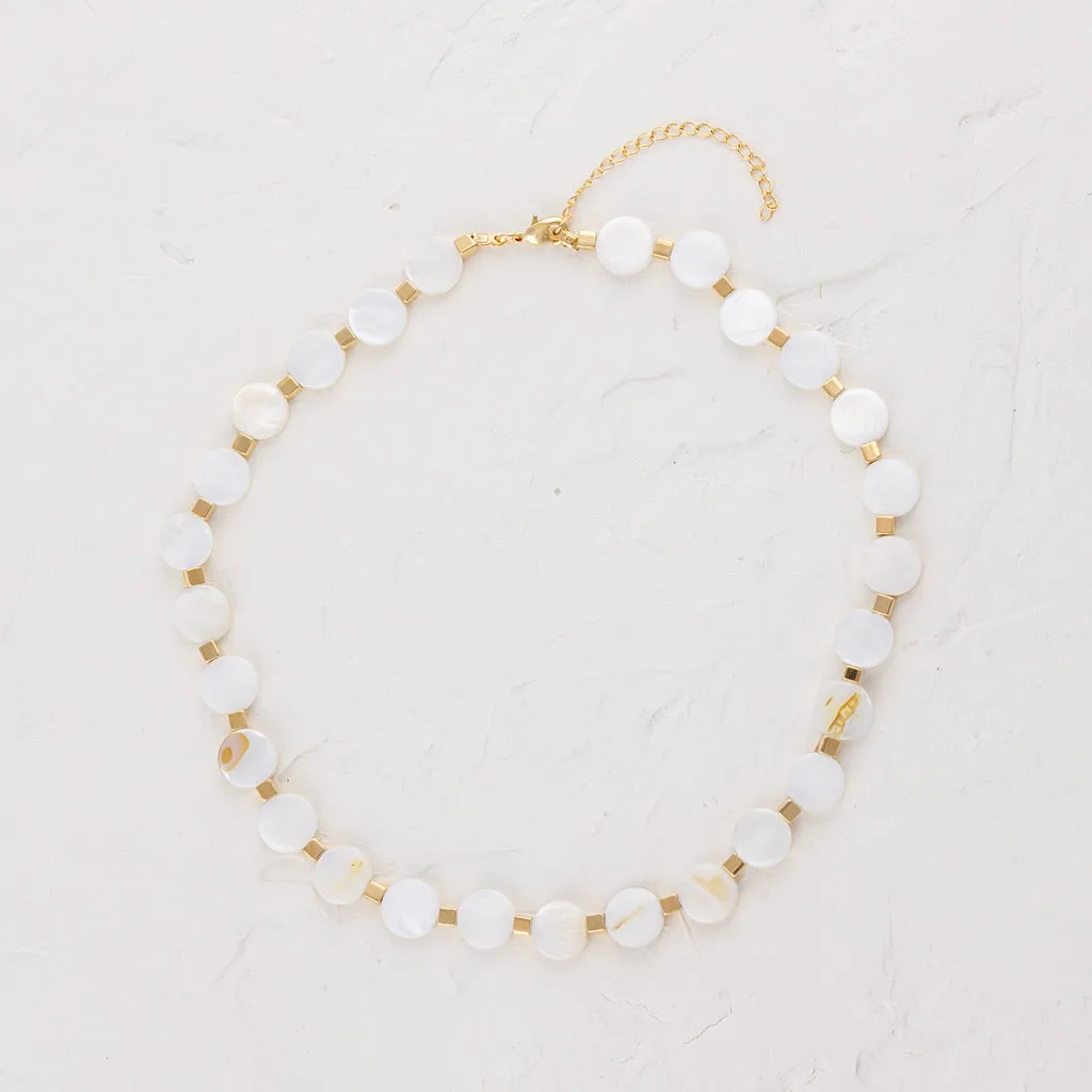 Flat Pearl Necklace