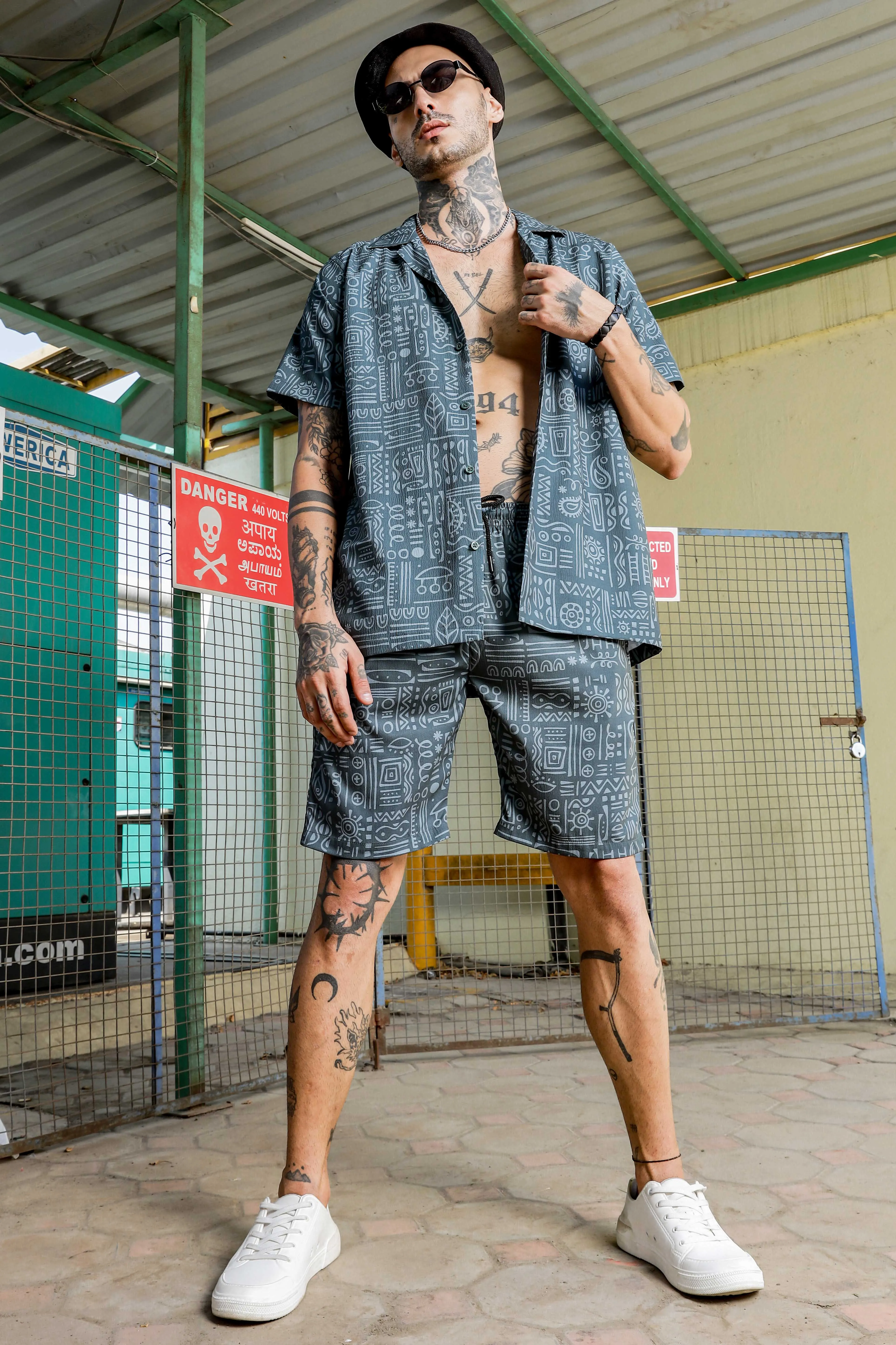 Grey Tribal Print Textured Fabric Relaxed Fit Shorts