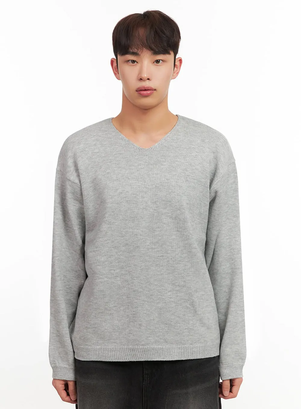 Men's Essential Gray V-Neck Sweater IF517