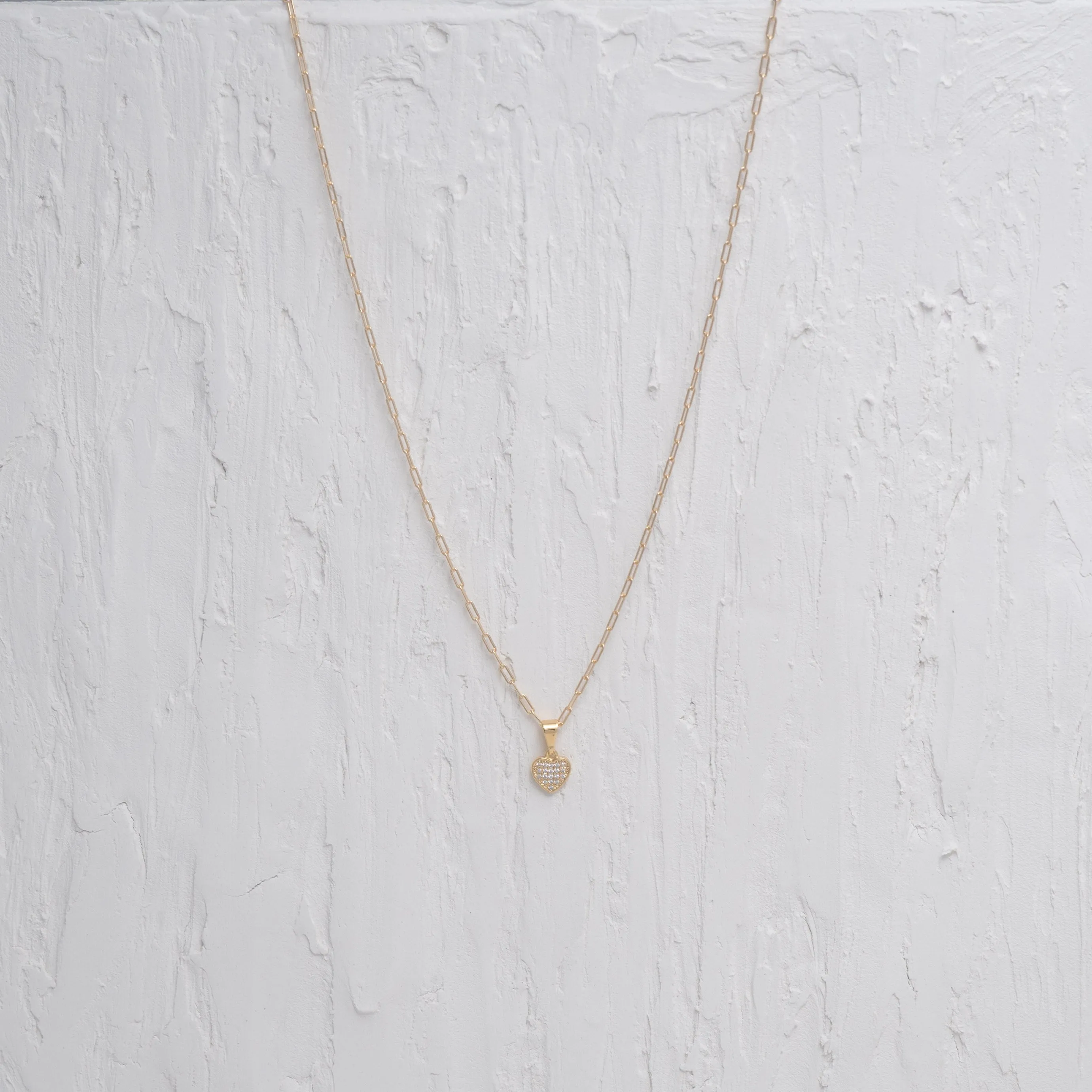 Tiny gold heart Charm Necklace